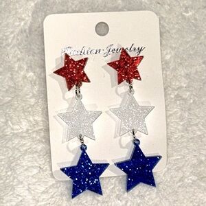 🇺🇸 USA Star Dangle Earrings - Red, White, and Blue